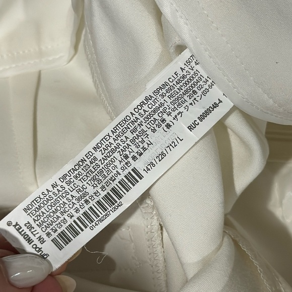 🦋 Bloggers’ Favorite 🦋 Zara Ecru Buttoned Pants Size L - Picture 16 of 16